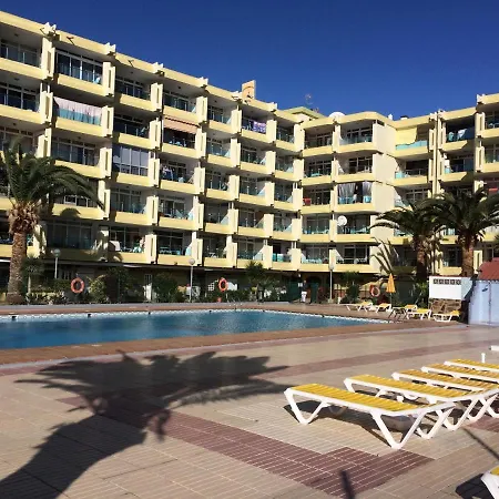 Central Apartment Overlooking Yumbo Centre With Heated Pool Maspalomas  Exterior photo