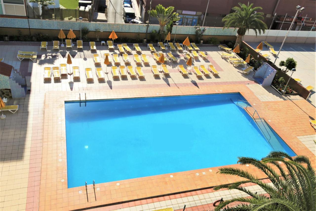 Overlooking Yumbo Centre With Heated Pool Apartamento